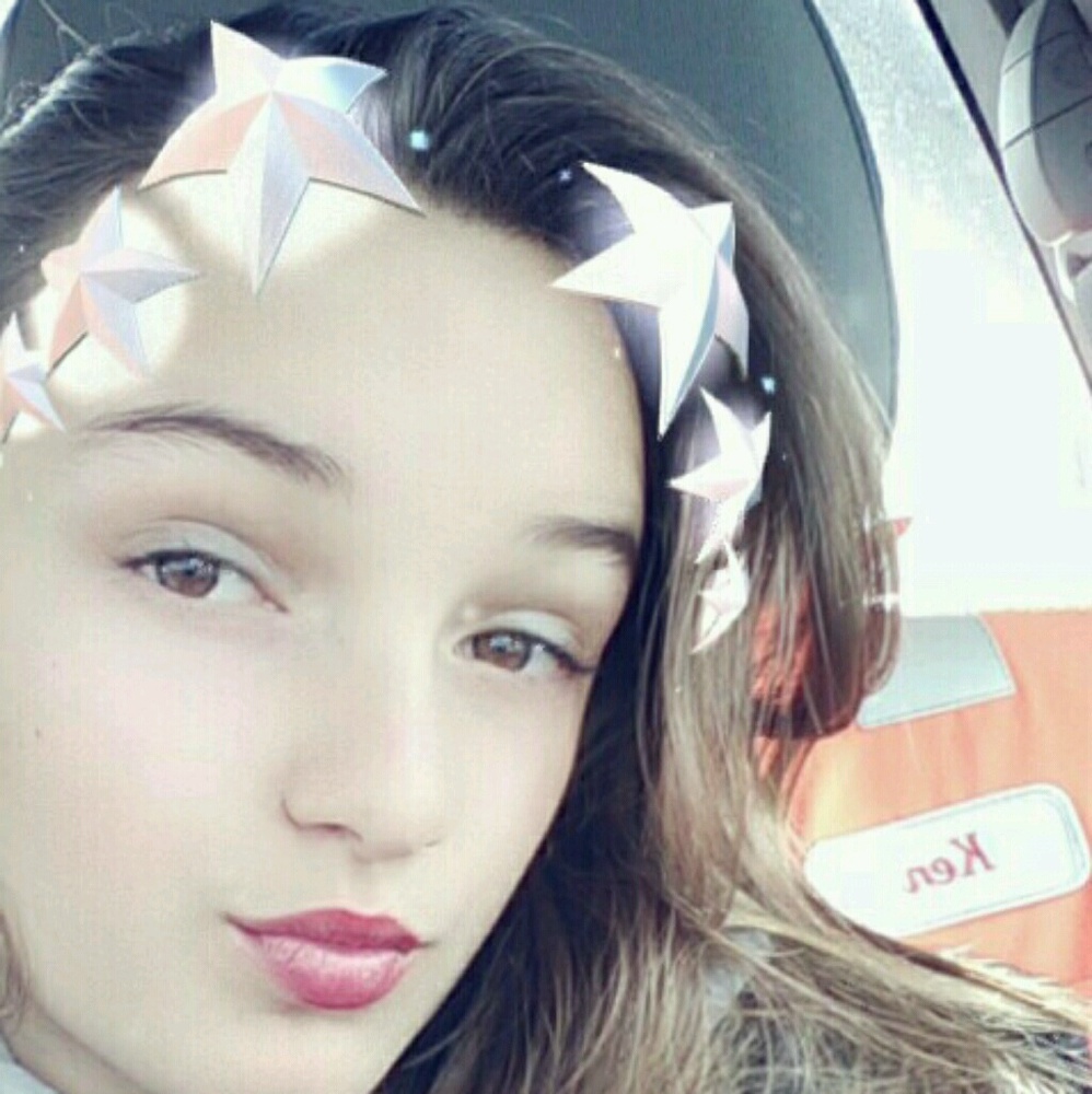 Meet your Posher, Bella